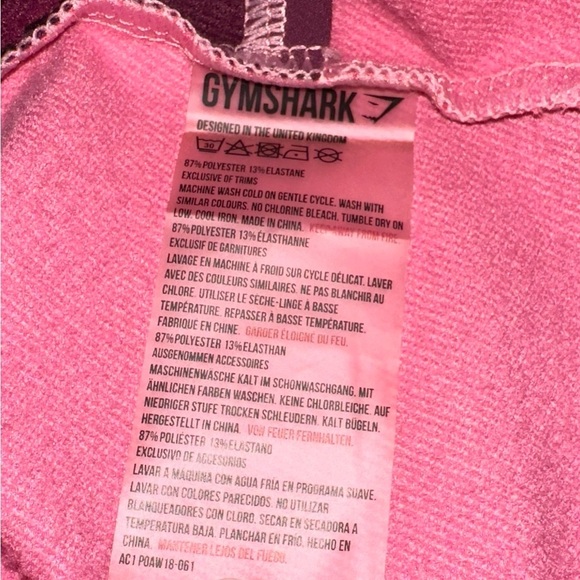 GYMSHARK CROPPED HOODED JACKET - Picture 8 of 8